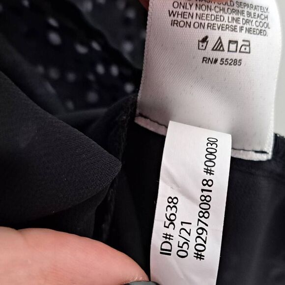 Express Women's Polka Dot Print Puff Sleeve Blouse size Medium - Picture 6 of 7